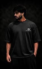 Black oversized streetwear t-shirt with Discipline Over Motivation print -
Elitewear X
